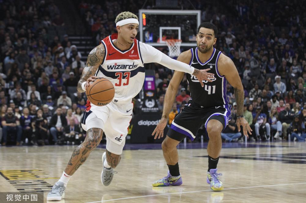 湖人在锋线 湖人在锋线